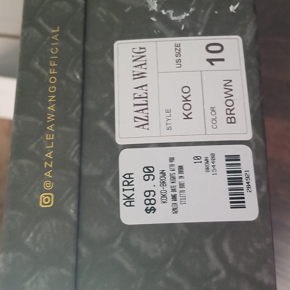 Azalea wang Brand new boots with original boxing comes with extra taps - Picture 4 of 7